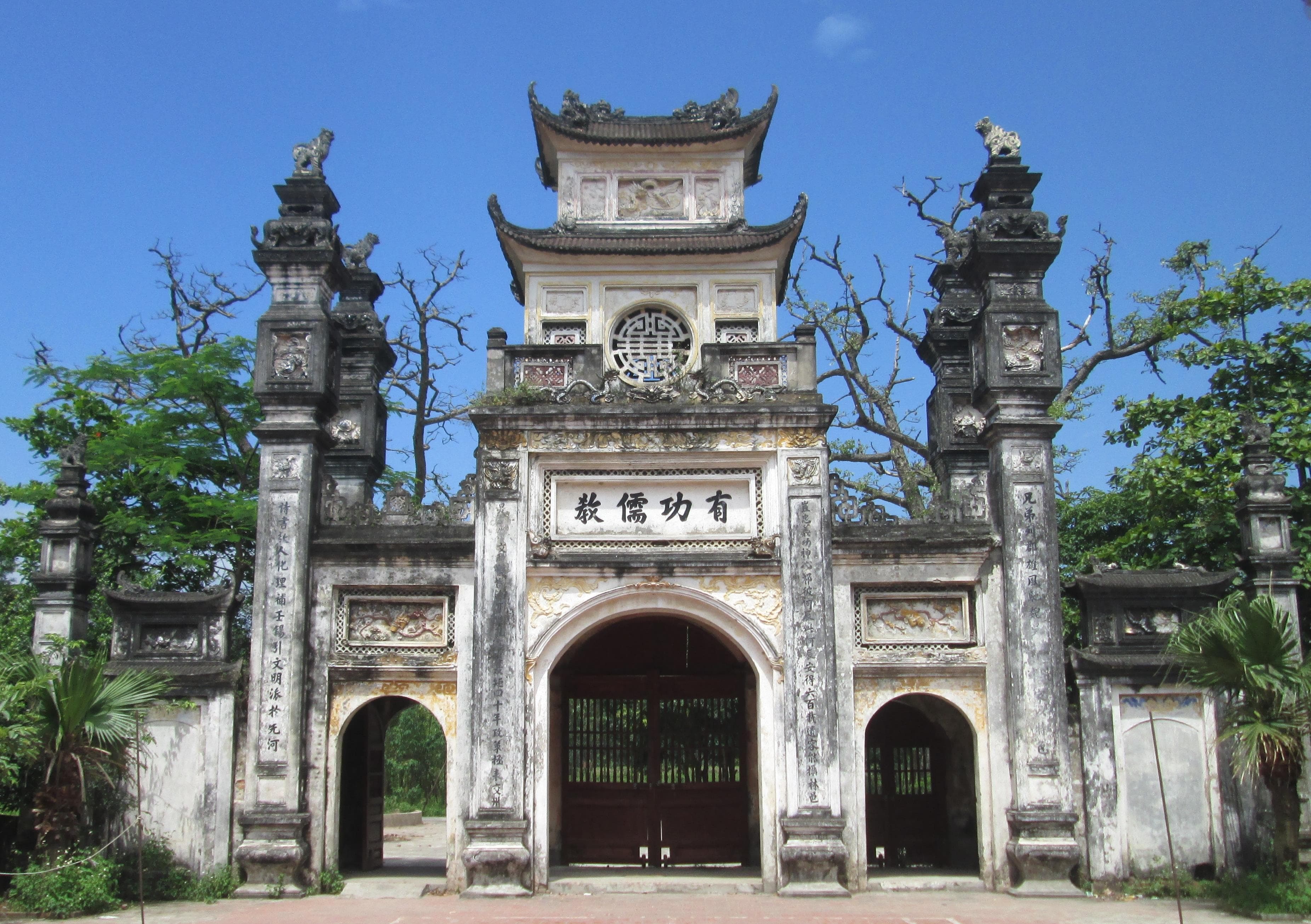 Về nơi học tổ đất trời Nam