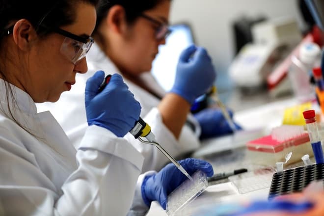 Israel chuẩn bị thử nghiệm lâm sàng vaccine ngừa Covid-19