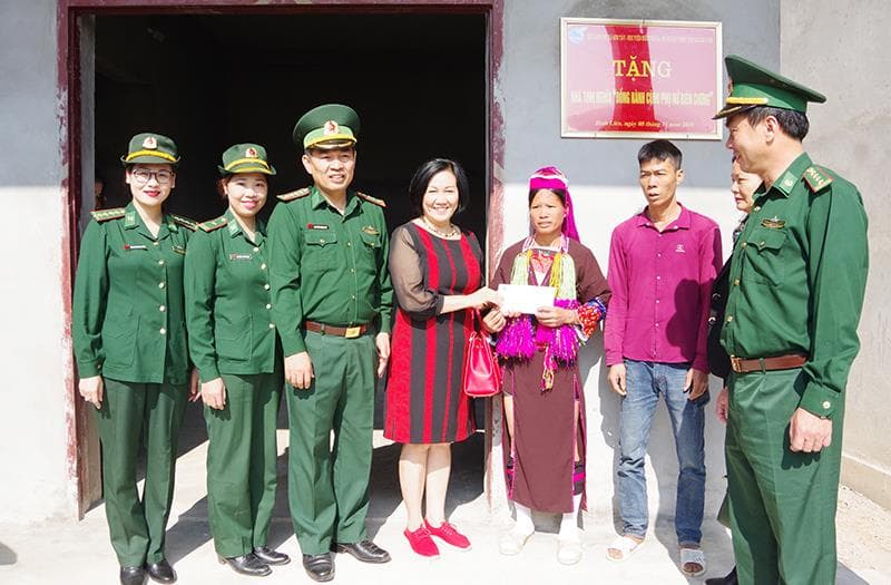 Ấm lòng trong ngôi nhà mới