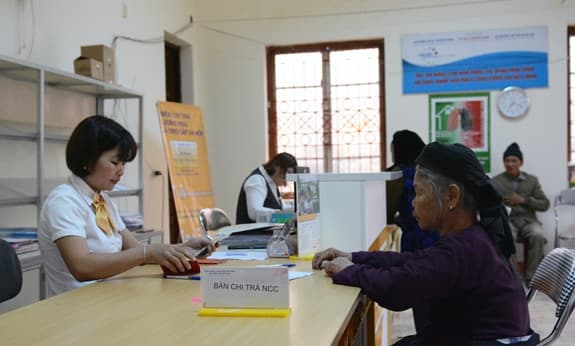 Hỗ trợ người dân lĩnh lương hưu và các chế độ bảo hiểm xã hội bằng công nghệ thông tin