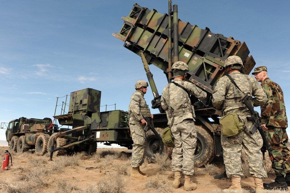 Thử thách với “lá chắn thép” Patriot