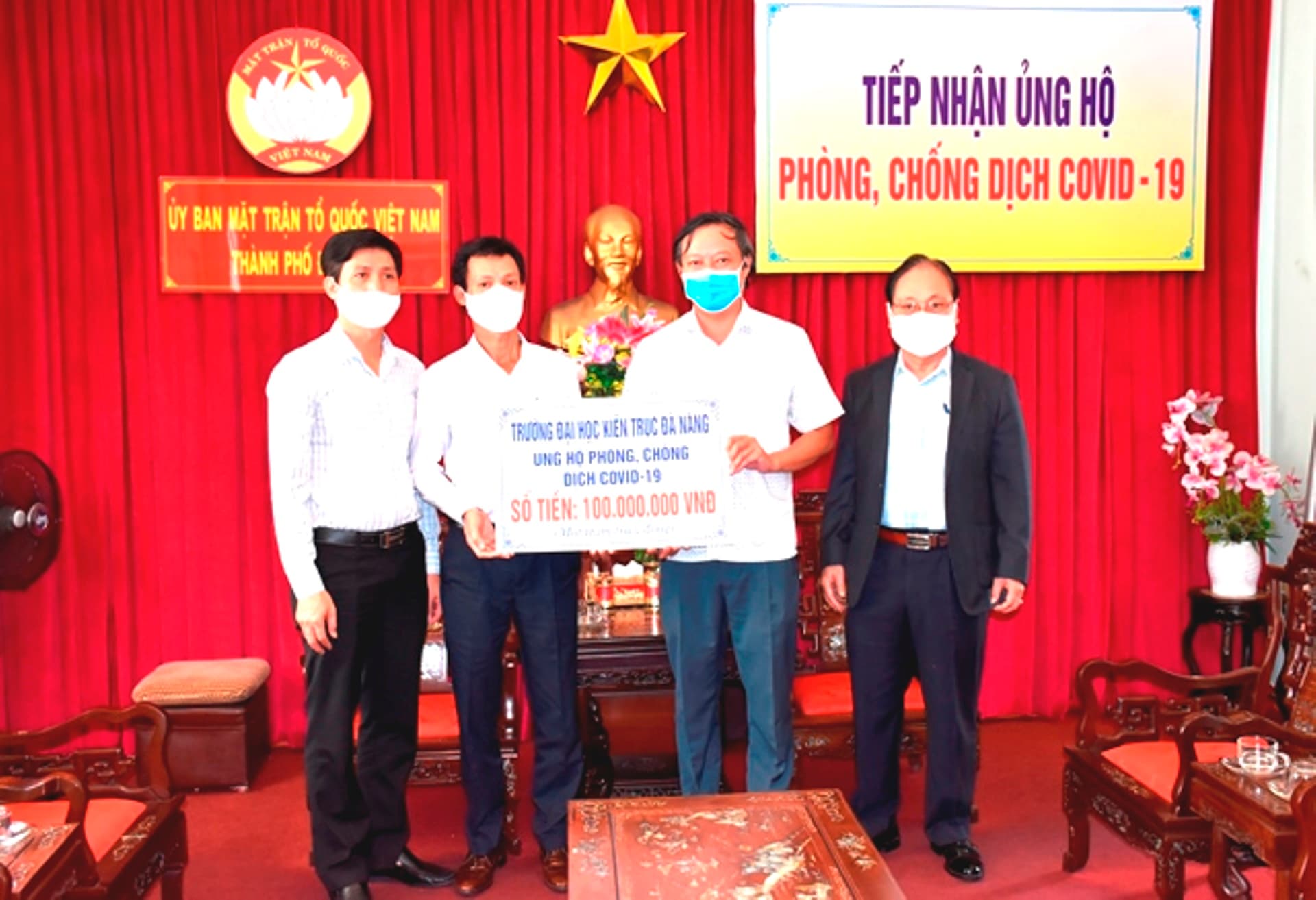 Đà Nẵng tiếp nhận hơn 5,7 tỷ đồng ủng hộ phòng, chống dịch Covid-19