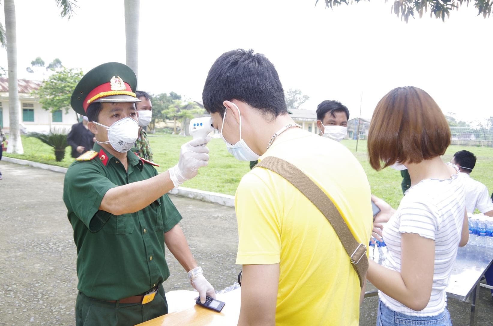 Tiên phong ở tuyến đầu chống dịch
