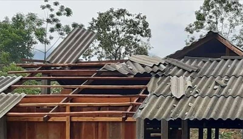 Hà Giang: Mưa đá kèm gió lốc gây nhiều thiệt hại