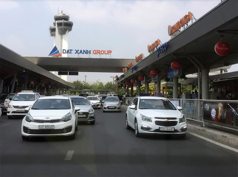 Nhiều phương tiện vận chuyển hành khách tại TP Hồ Chí Minh hoạt động trở lại