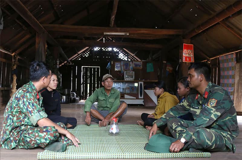 Bài 4: Những khó khăn, thách thức và lực cản cần tháo gỡ