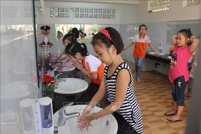 Phòng, chống các bệnh truyền nhiễm đối với trẻ em