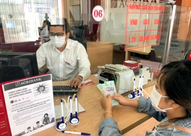 Agribank miễn giảm lãi, hạ lãi suất cho 27.500 khách hàng ảnh hưởng dịch Covid-19