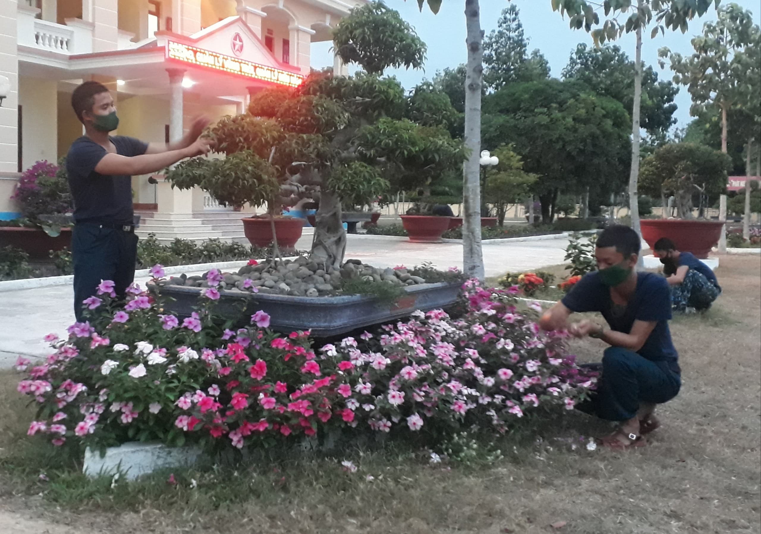 Xanh - sạch - đẹp ở Trung đoàn 274