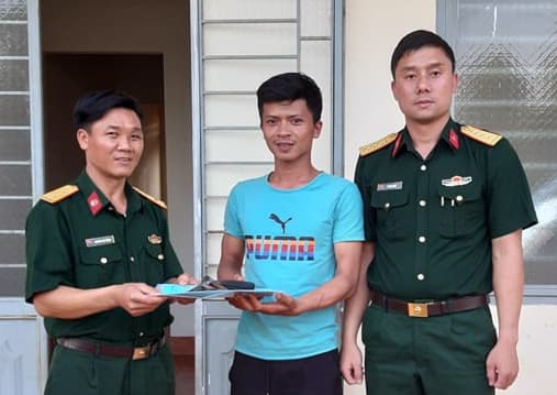 Nêu gương Trung úy QNCN Nguyễn Thế Dương