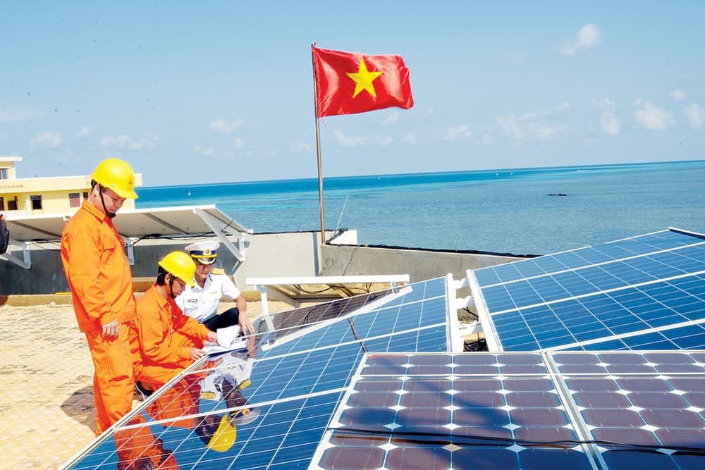 Tháo gỡ khó khăn, giải tỏa nỗi lo thiếu điện