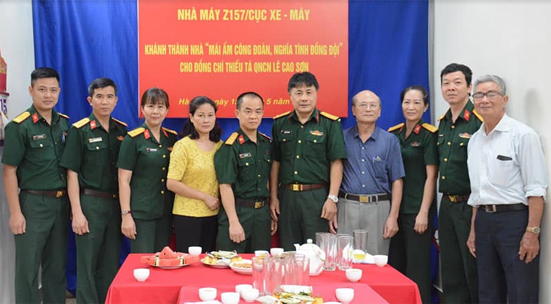 Khánh thành “Mái ấm công đoàn, nghĩa tình đồng đội” tặng đoàn viên công đoàn có hoàn cảnh khó khăn
