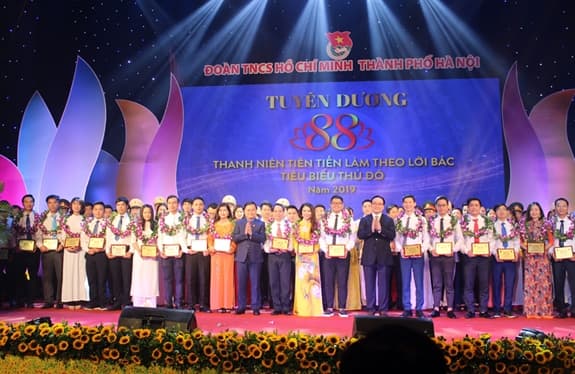 Hơn 400 đại biểu dự Đại hội Thanh niên tiên tiến làm theo lời Bác năm 2020