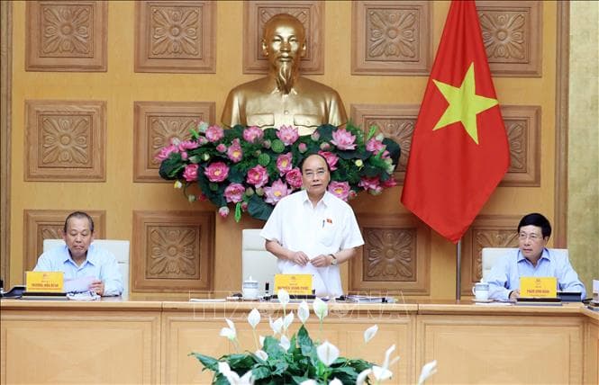 Thủ tướng Nguyễn Xuân Phúc chủ trì họp tháo gỡ khó khăn cho doanh nghiệp dầu khí và hàng không