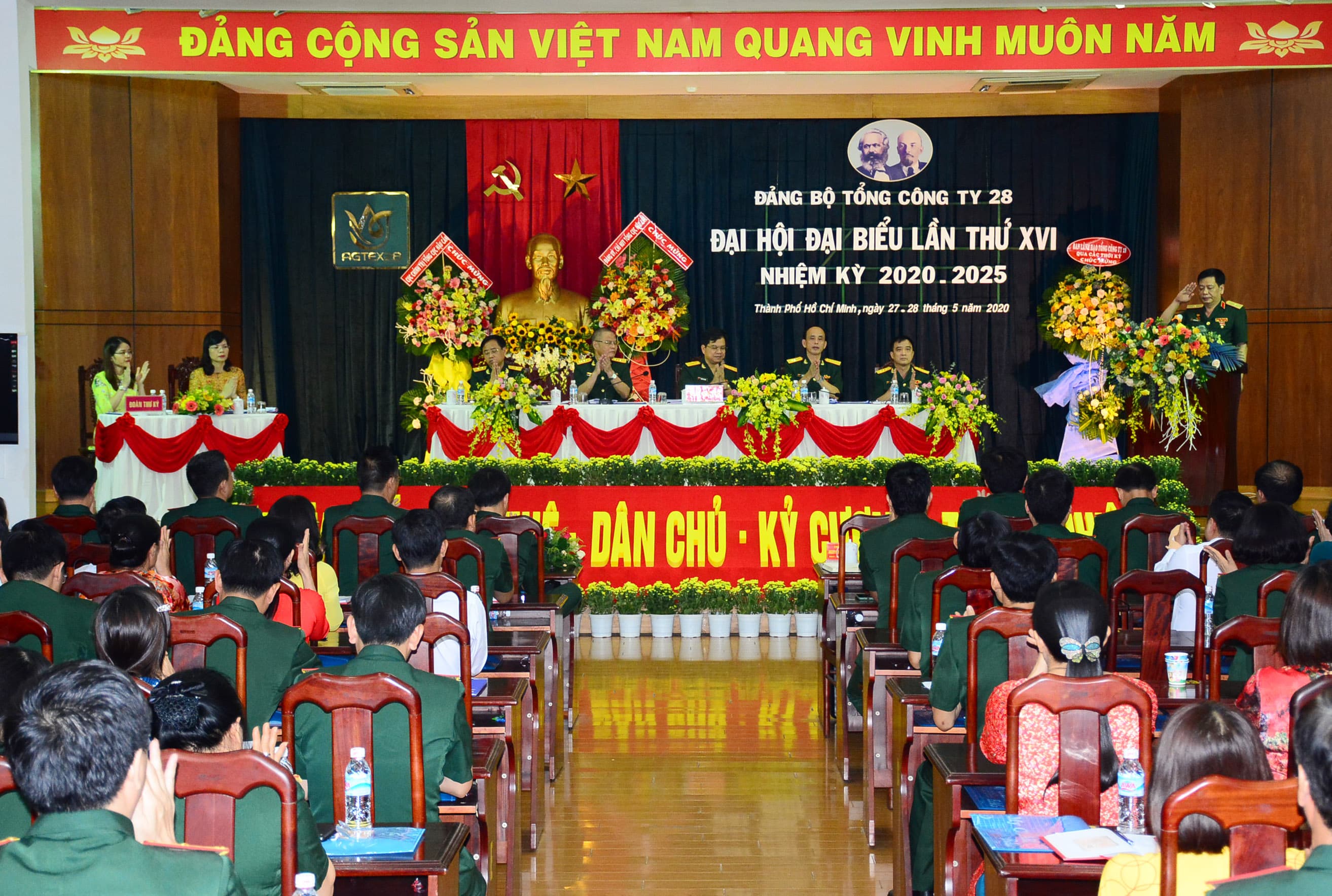 Nâng cao chất lượng, uy tín cho ngành dệt may quân đội