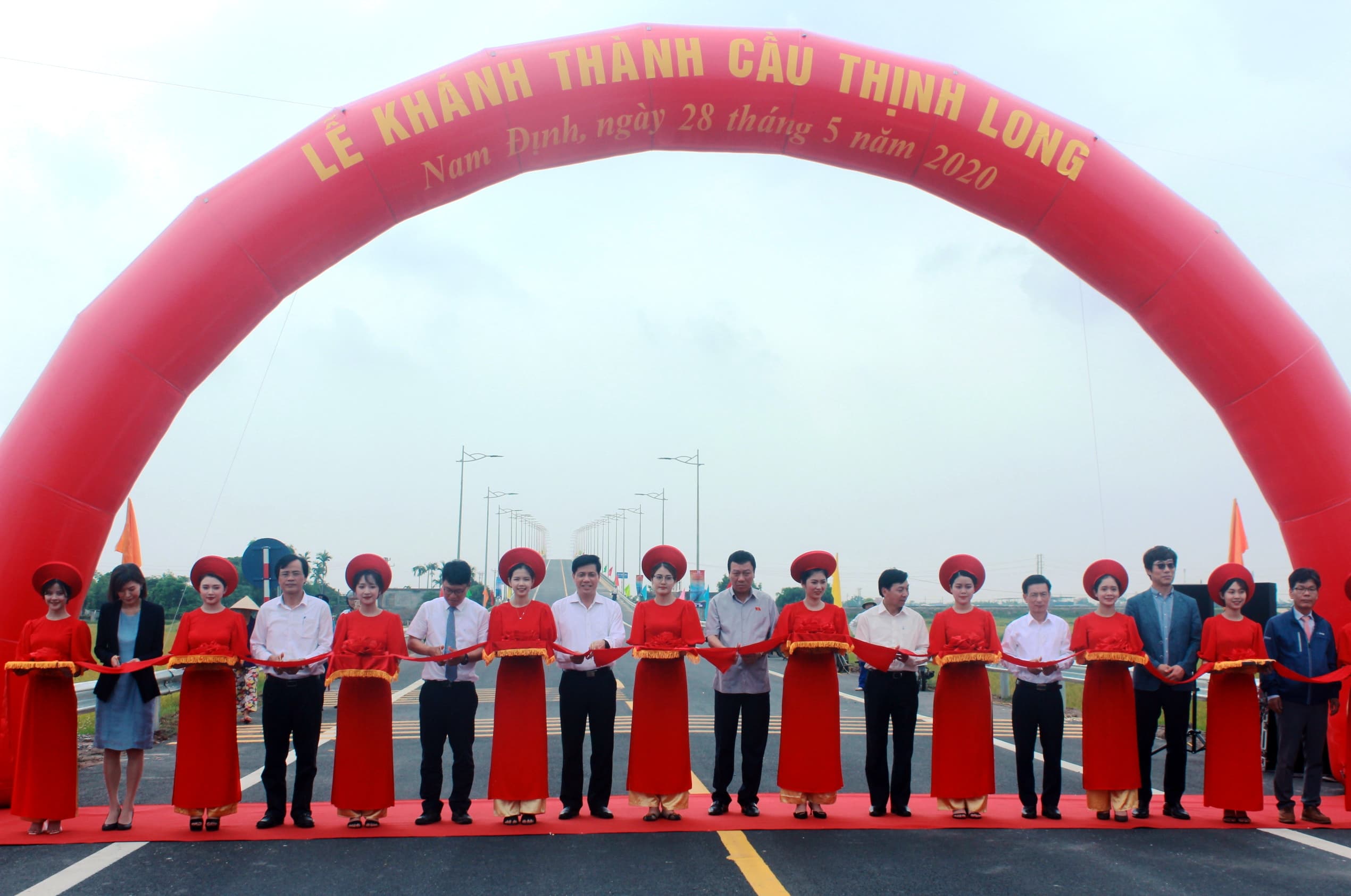 Khánh thành cầu Thịnh Long trên tuyến đường bộ ven biển