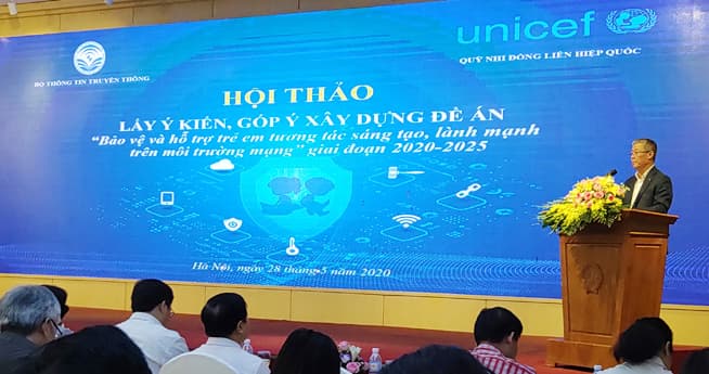 Bảo vệ và hỗ trợ trẻ em tương tác sáng tạo, lành mạnh trên môi trường mạng