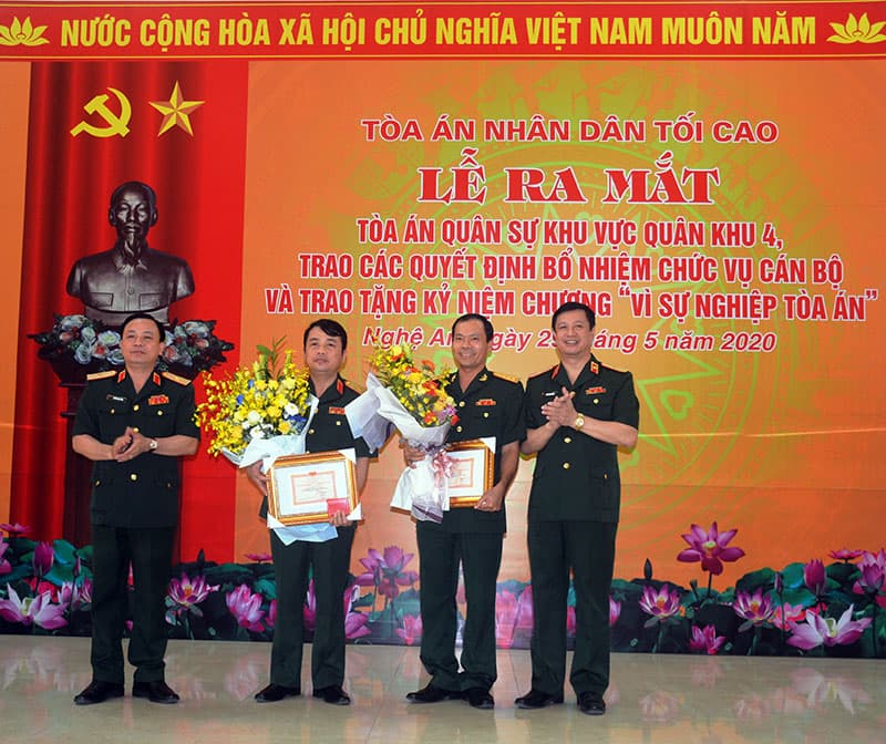 Ra mắt Tòa án quân sự Khu vực Quân khu 4