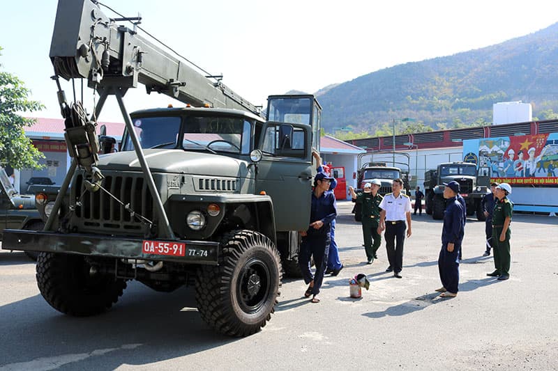 Tổng cục Kỹ thuật nghiệm thu sau sửa chữa xe ô tô, trạm nguồn điện tại Nhà máy Z753