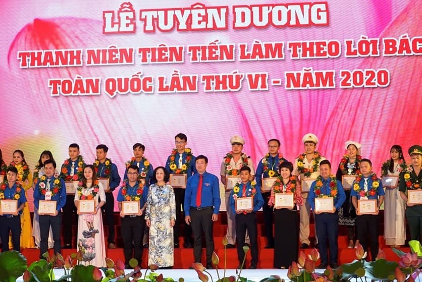 Tuyên dương 401 thanh niên tiên tiến làm theo lời Bác toàn quốc lần thứ VI-năm 2020