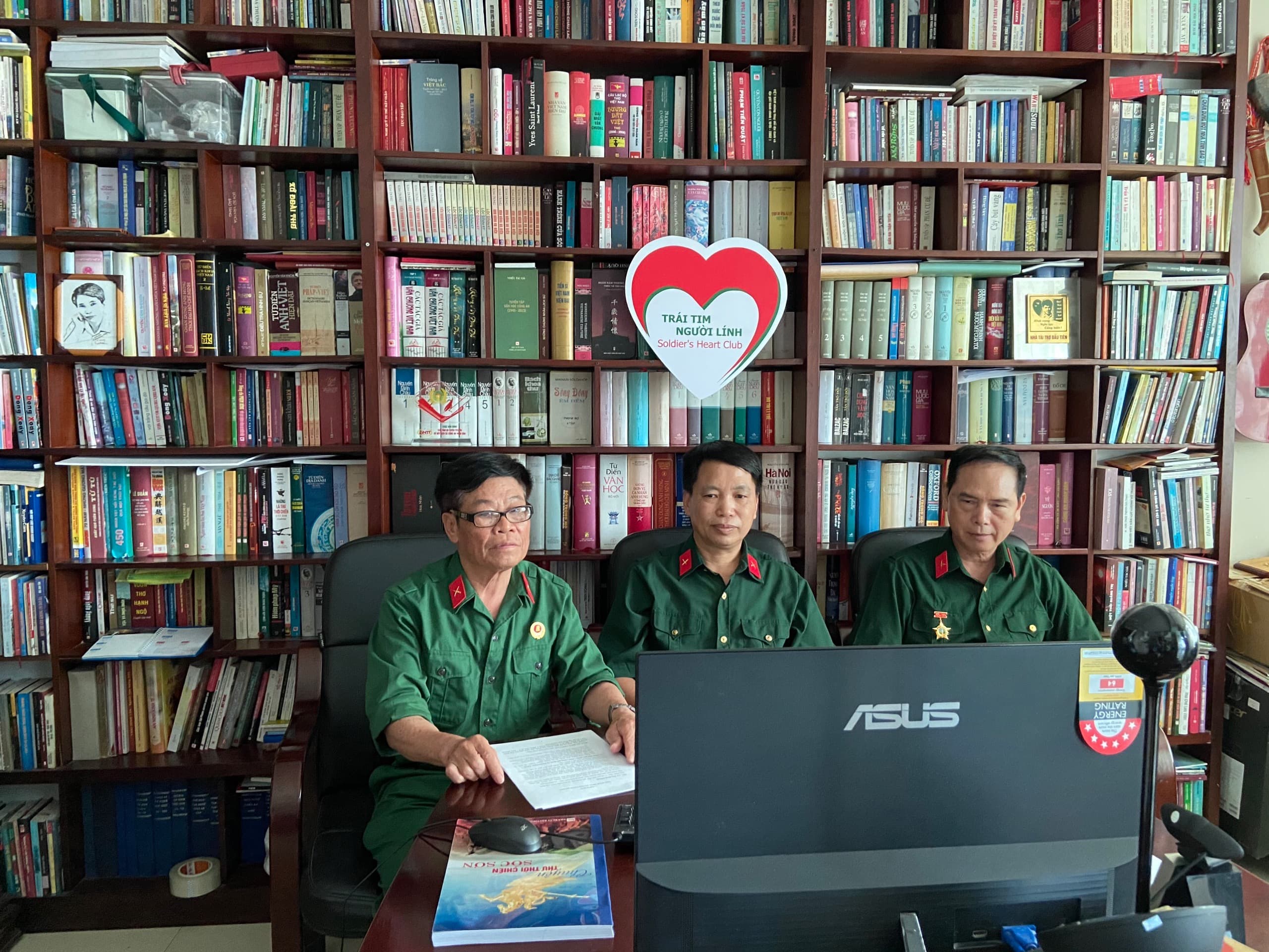 Giao lưu trực tuyến giới thiệu bộ sách “Nhật ký thời chiến Việt Nam”