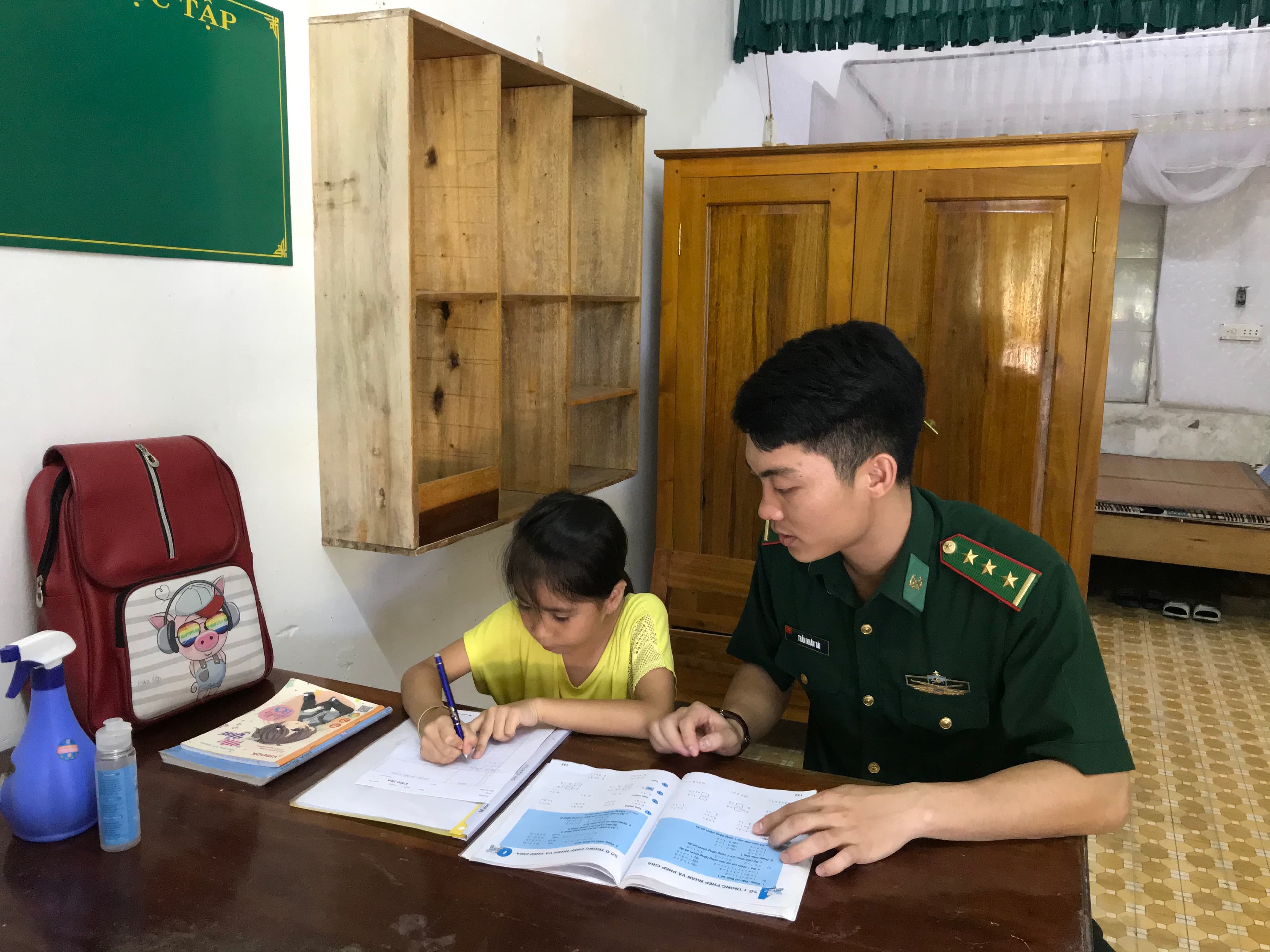 “Con gái nhỏ” của Đồn Biên phòng Sơn Hồng