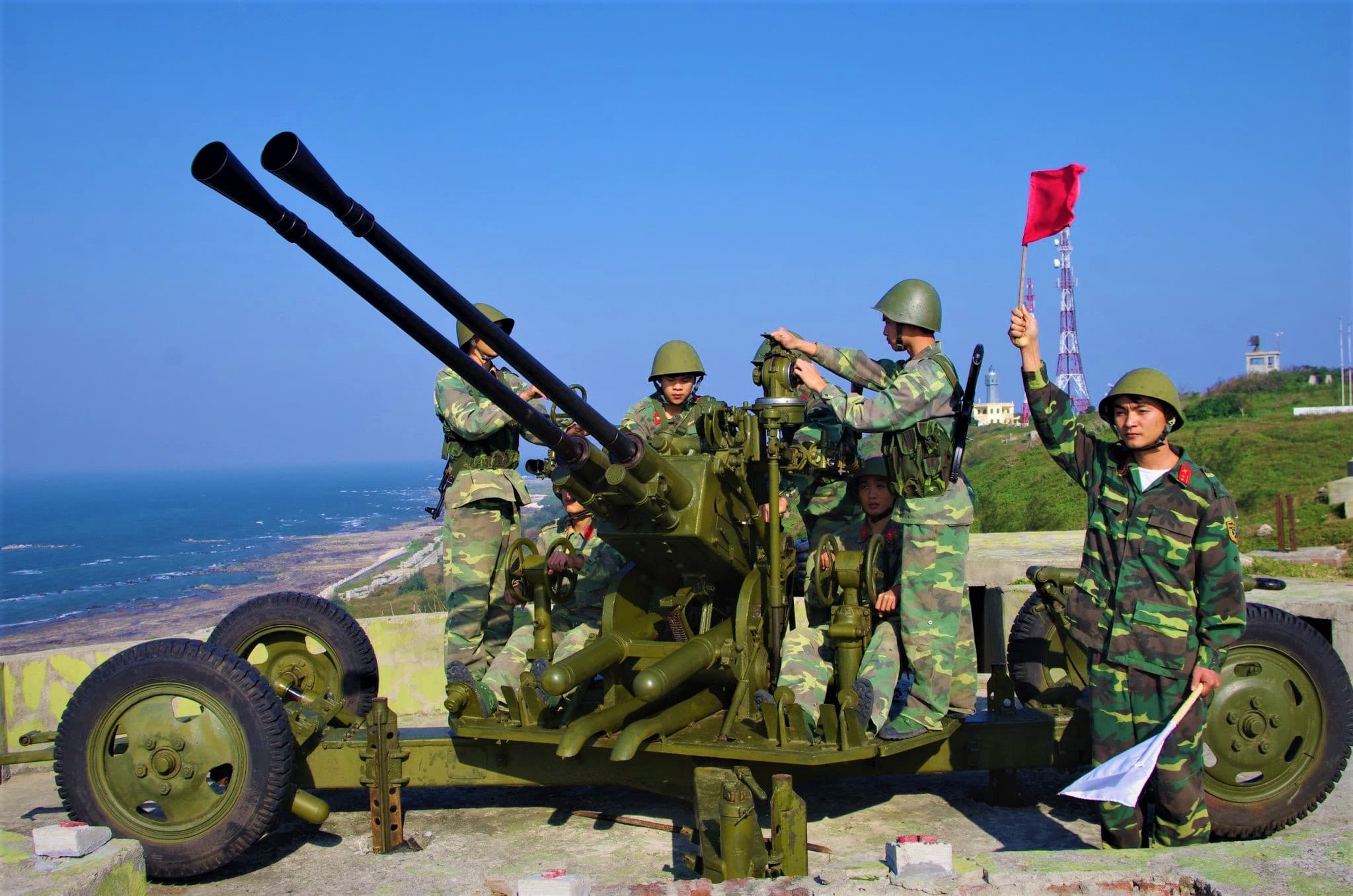Vững vàng giữa biển khơi