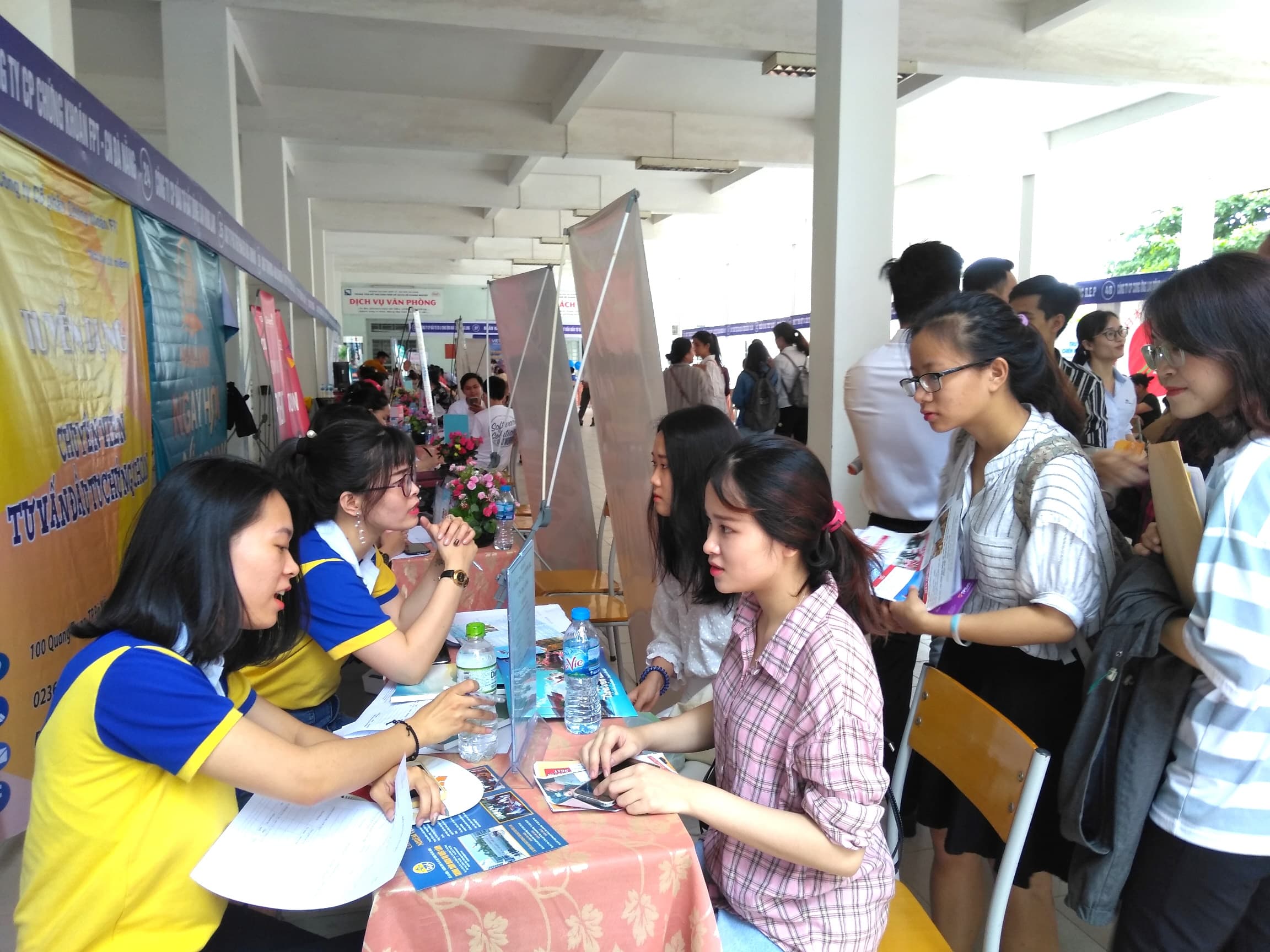 Thành phố Đà Nẵng giải quyết việc làm cho 421.681 lao động