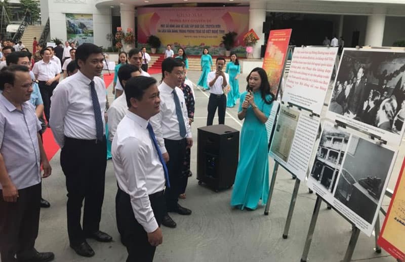 Trưng bày chuyên đề hình ảnh báo chí, tài liệu của Đảng trong phong trào Xô Viết Nghệ Tĩnh