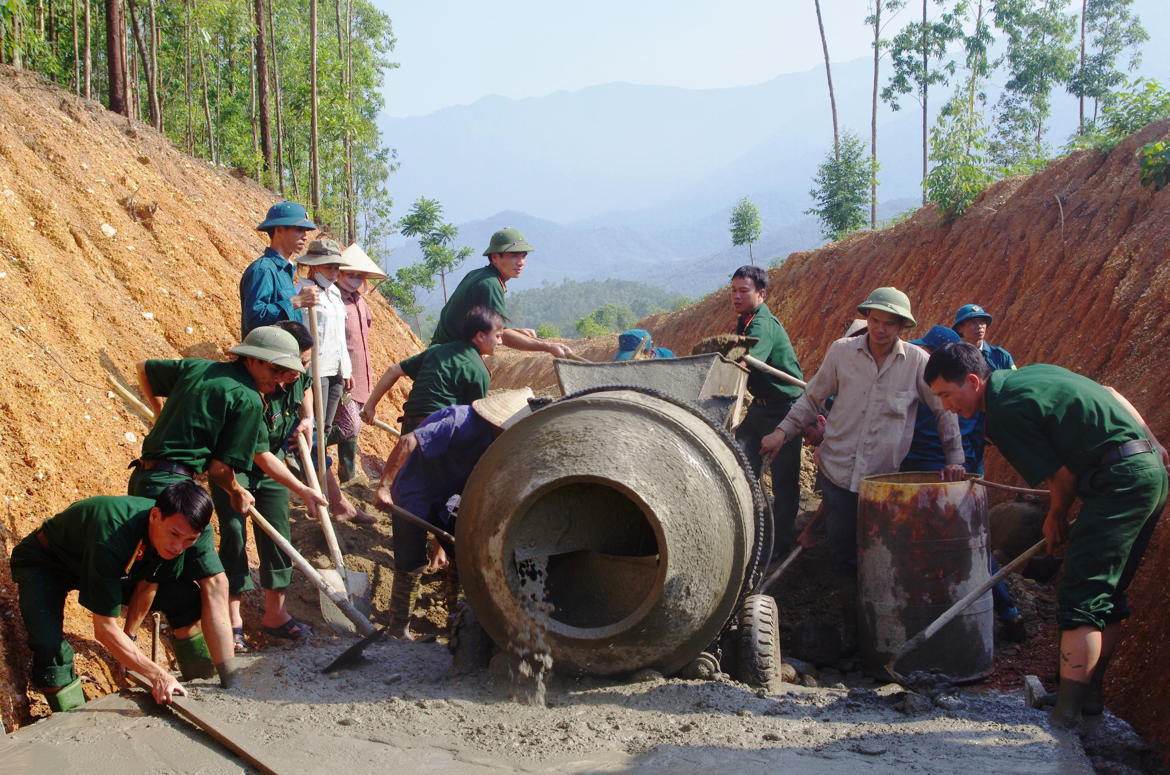 Chủ động tham mưu, lãnh đạo hiệu quả nhiệm vụ quân sự, quốc phòng