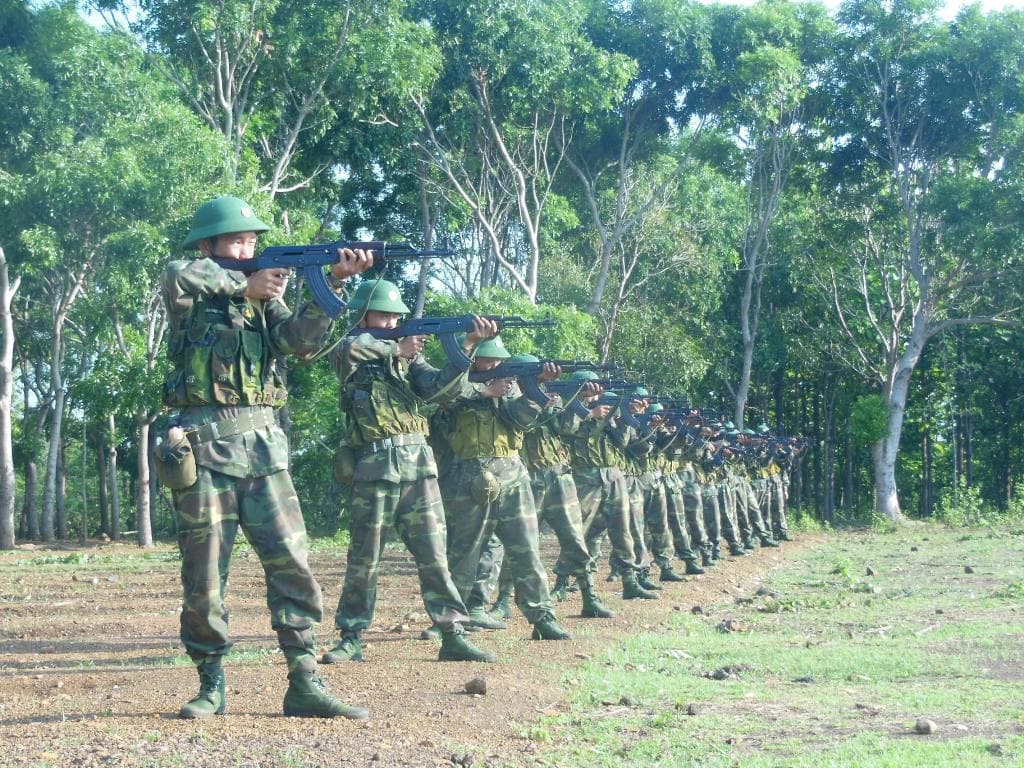 Xây dựng lực lượng vũ trang Đắk Lắk “tinh, gọn, mạnh”