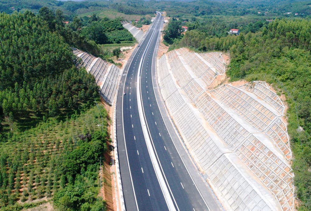 Sớm triển khai dự án đường cao tốc Hữu Nghị - Chi Lăng