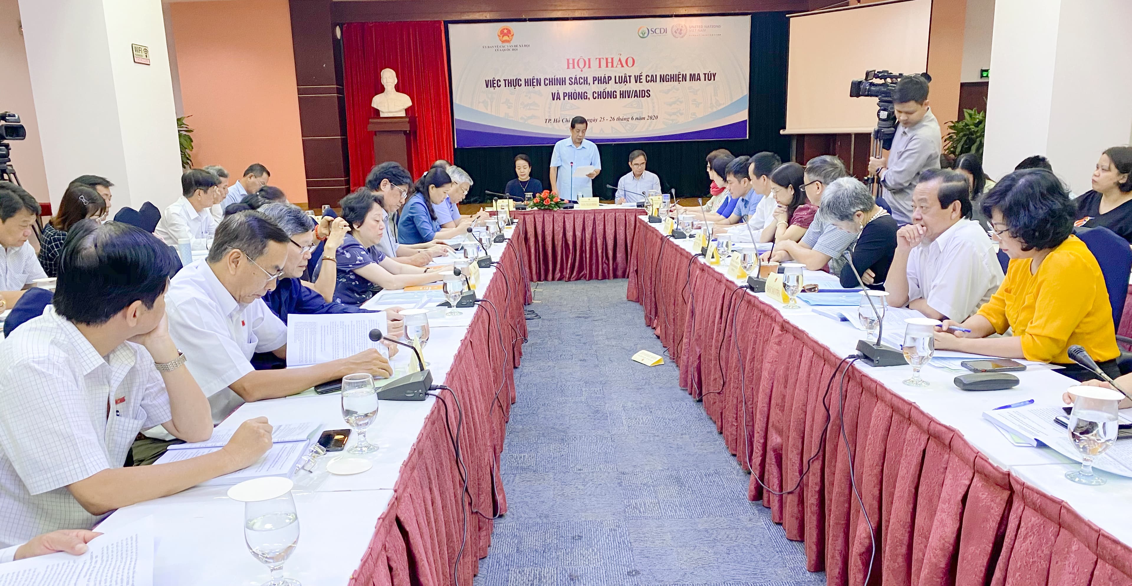 Hội thảo chính sách, pháp luật về cai nghiện ma túy và phòng, chống HIV/AIDS