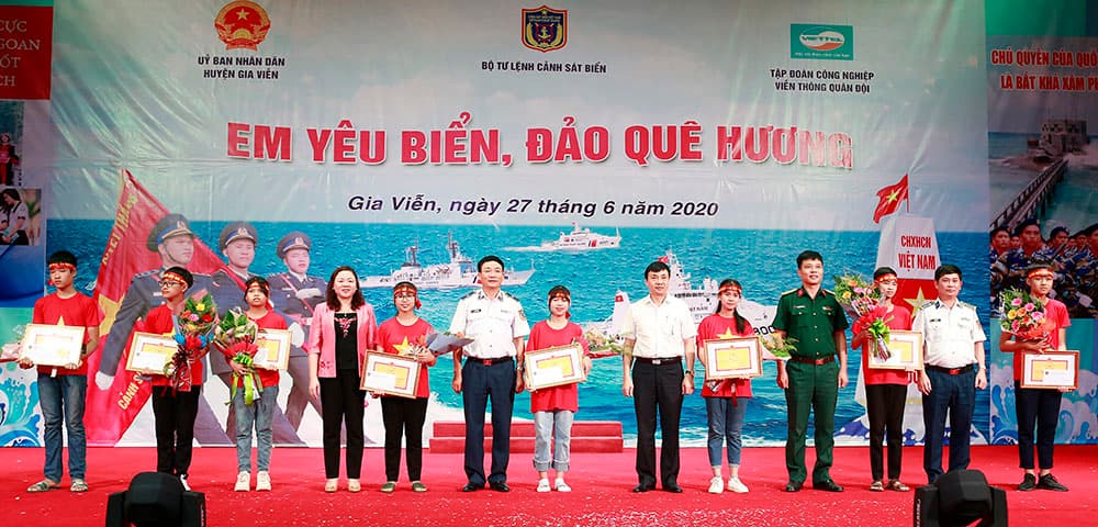 Sôi nổi cuộc thi “Em yêu biển, đảo quê hương” tại Ninh Bình