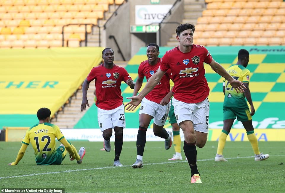 Man Utd nhọc nhằn vào bán kết Cúp FA