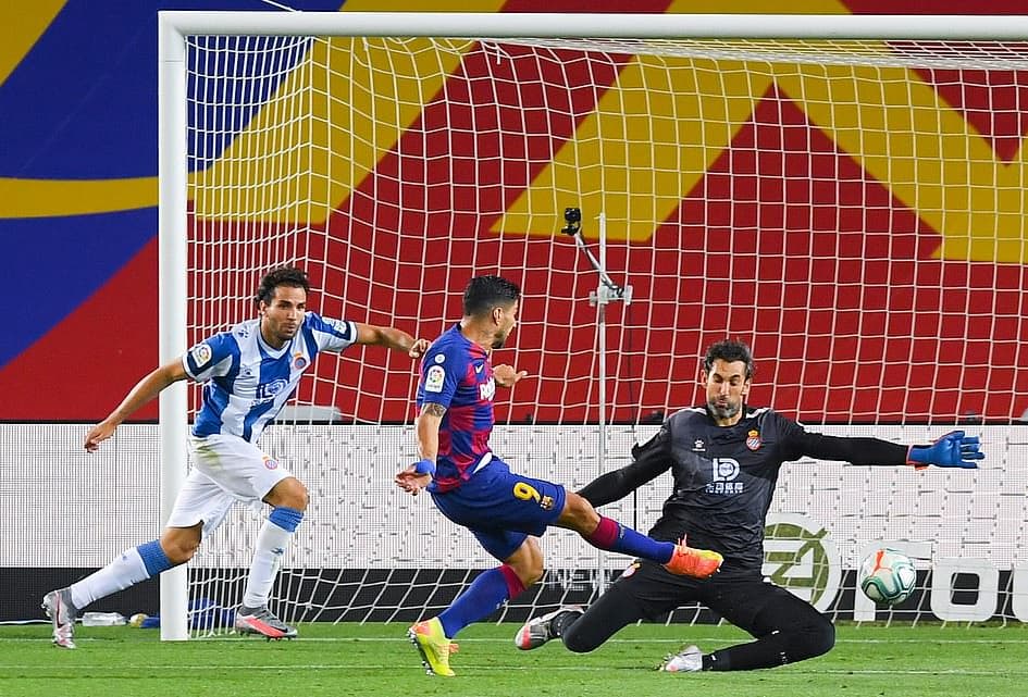 Thắng Espanyol, Barca nuôi hy vọng ngôi vương La Liga