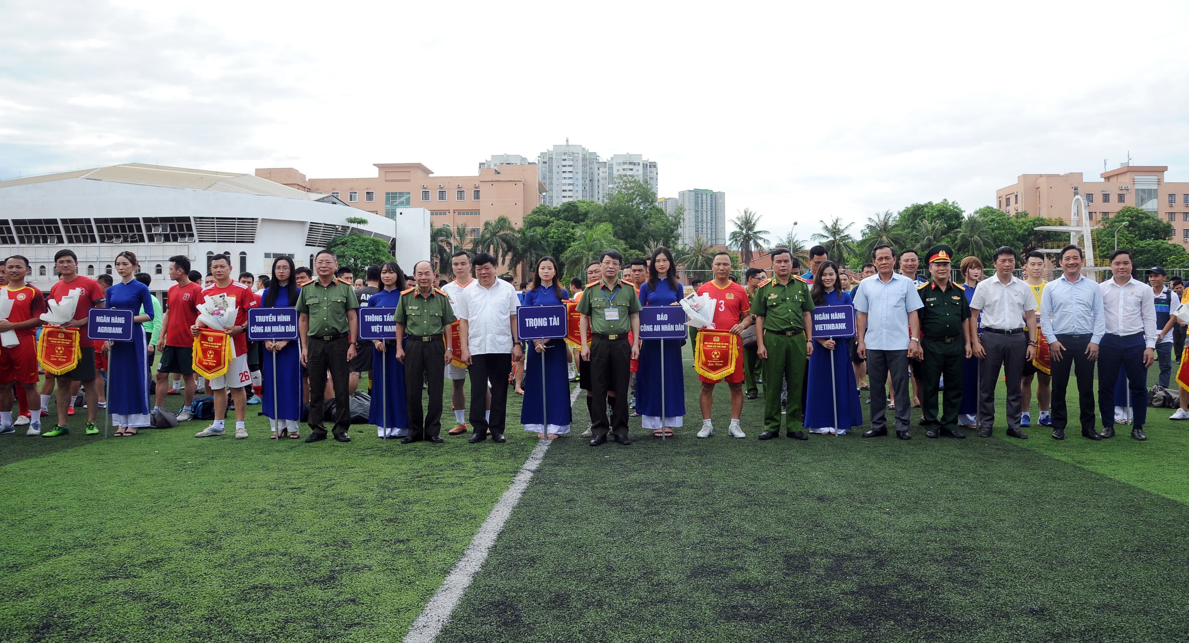 Khai mạc Giải Bóng đá mùa hè 2020 tranh Cúp Báo Công an nhân dân