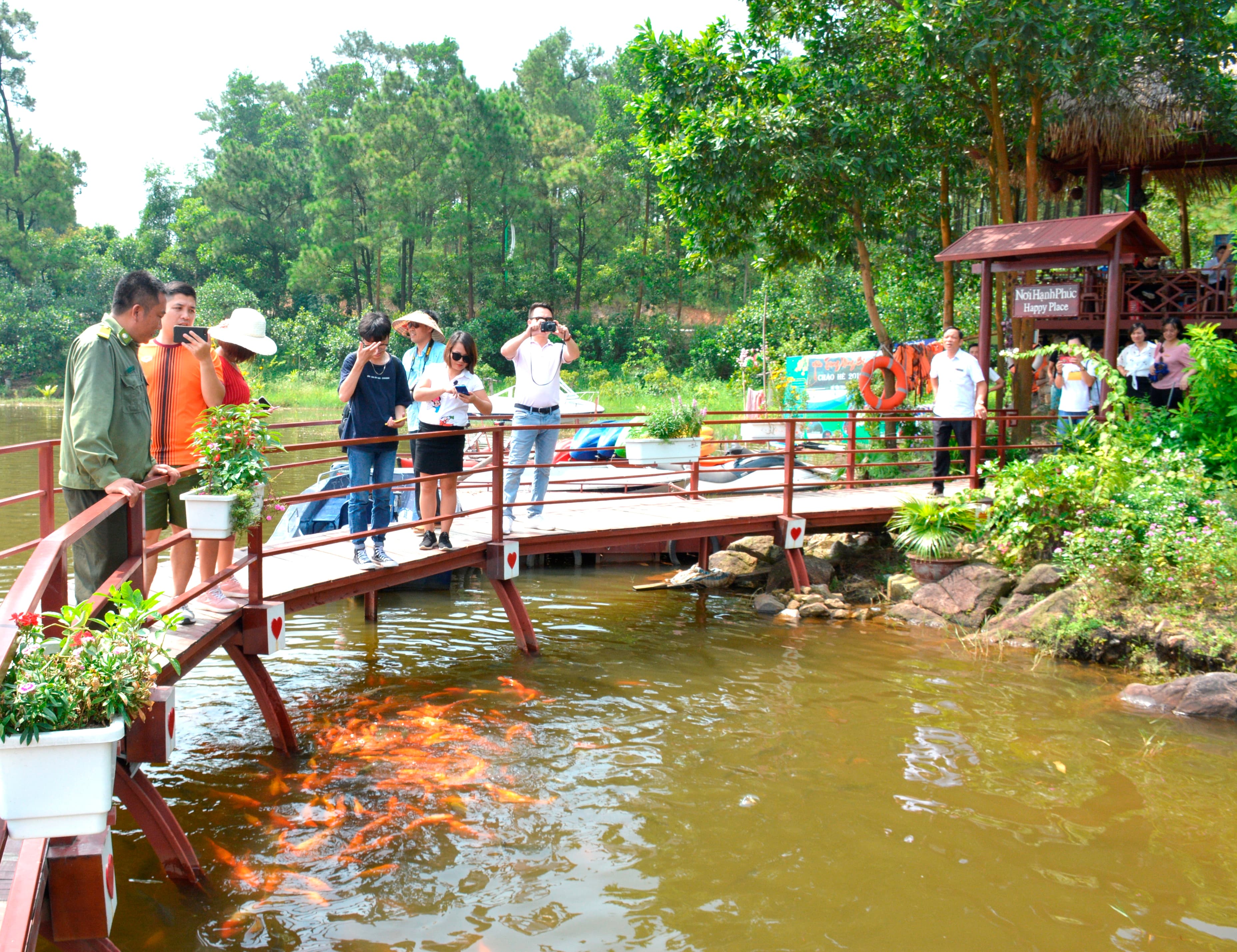 Du lịch Quảng Ninh nỗ lực phục hồi để tăng trưởng
