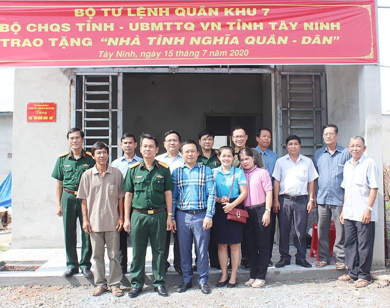 Khánh thành 3 khu sinh hoạt văn hóa thể thao tặng đồng bào tôn giáo