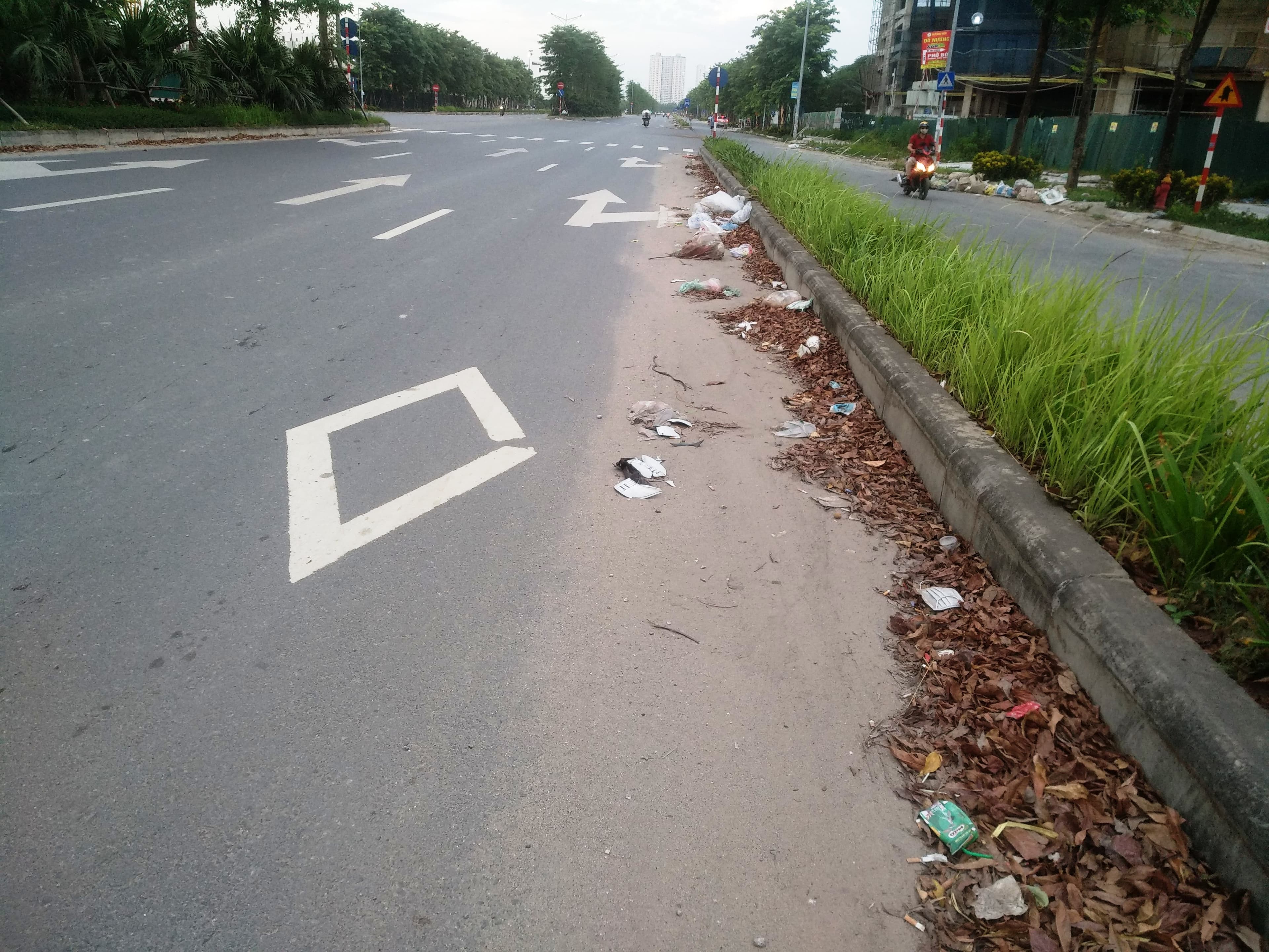 Những hình ảnh chưa đẹp trên một tuyến đường