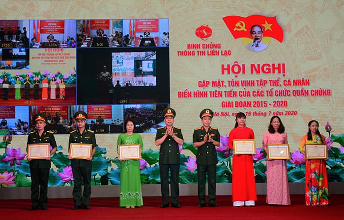 Đa dạng các mô hình học tập và làm theo Bác