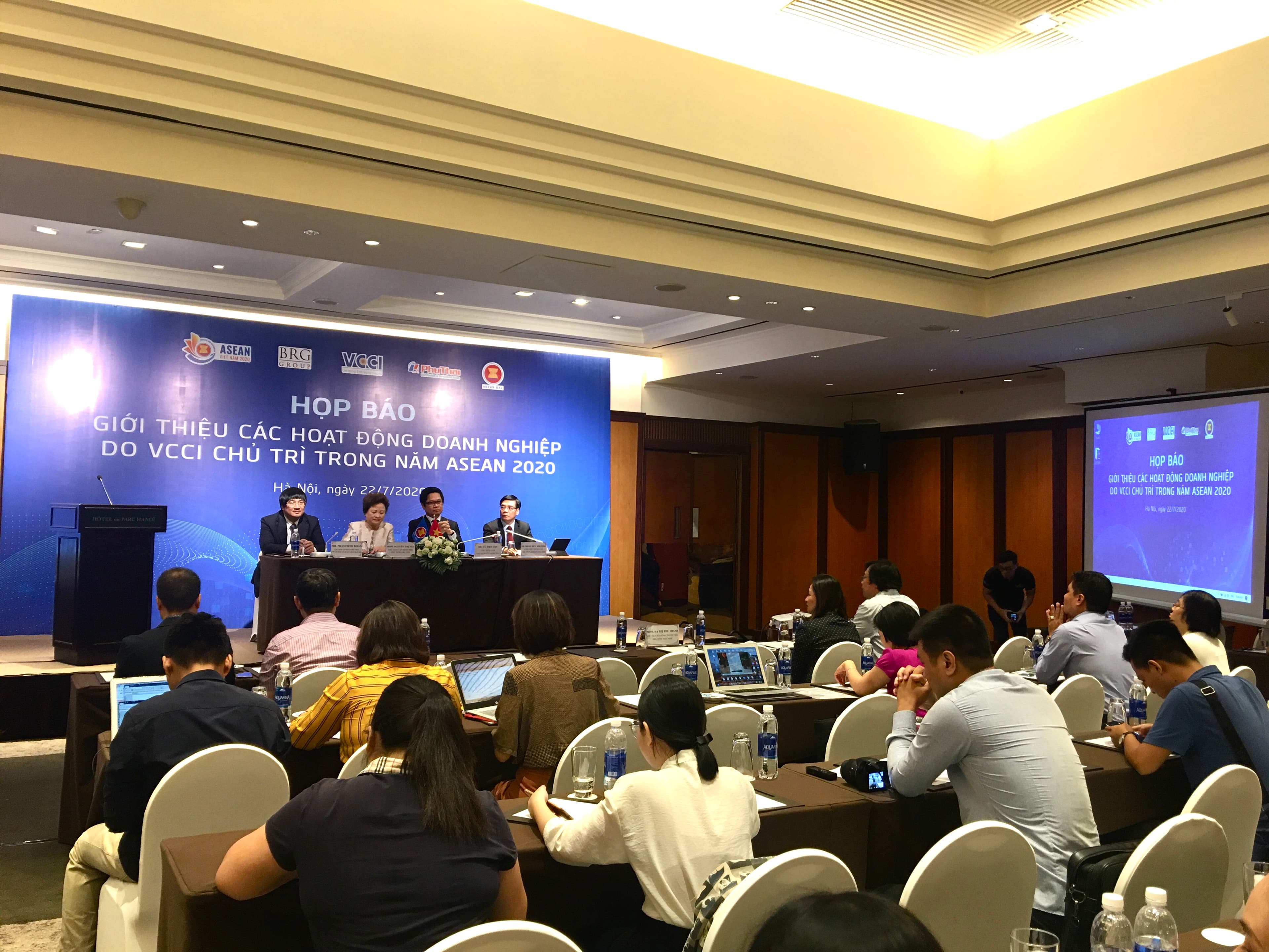 Đa dạng các hoạt động doanh nghiệp trong năm ASEAN 2020