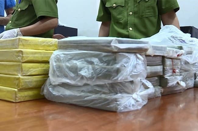 Phát hiện xe ô tô chở gần 19kg heroin từ Điện Biên về Hưng Yên