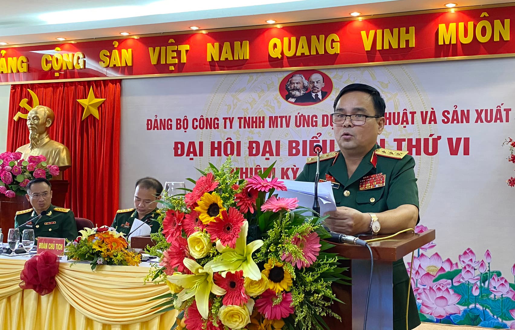 Phấn đấu phát triển Tecapro thành doanh nghiệp hàng đầu về công nghệ cao
