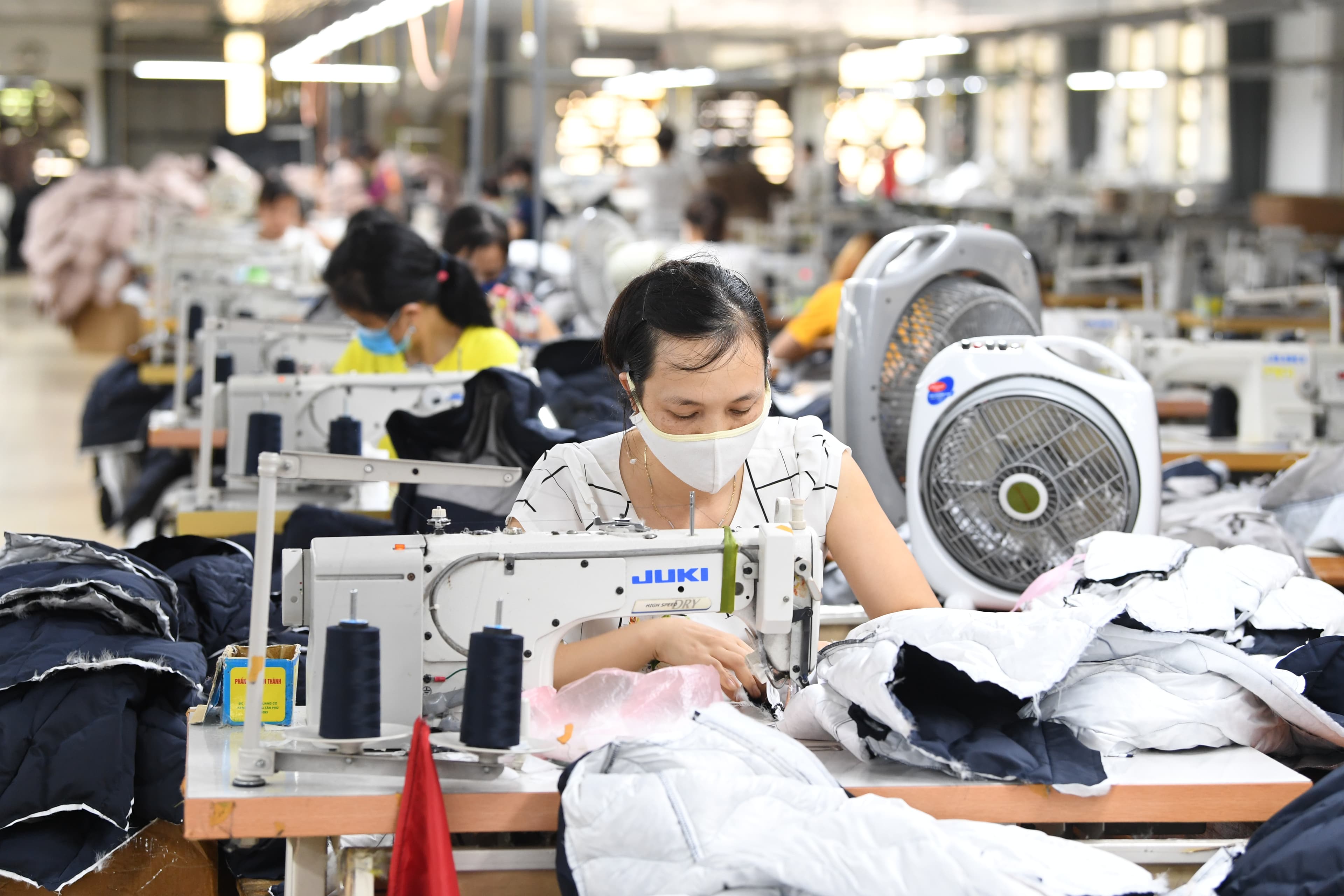 Tiếp nối truyền thống Xí nghiệp May Thương binh