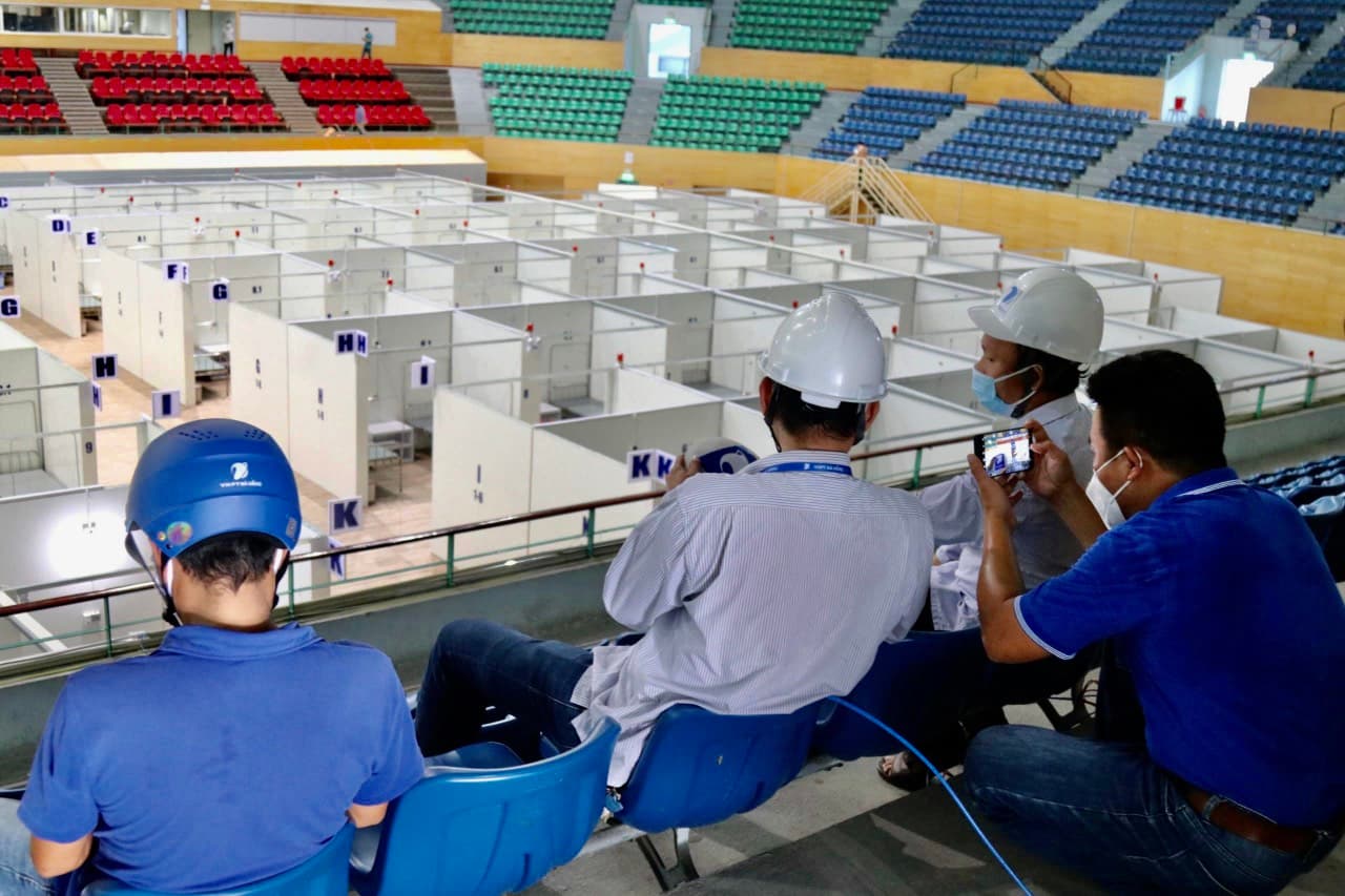 VNPT và Viettel phủ sóng 4G, lập cầu truyền hình cho bệnh viện dã chiến tại Đà Nẵng