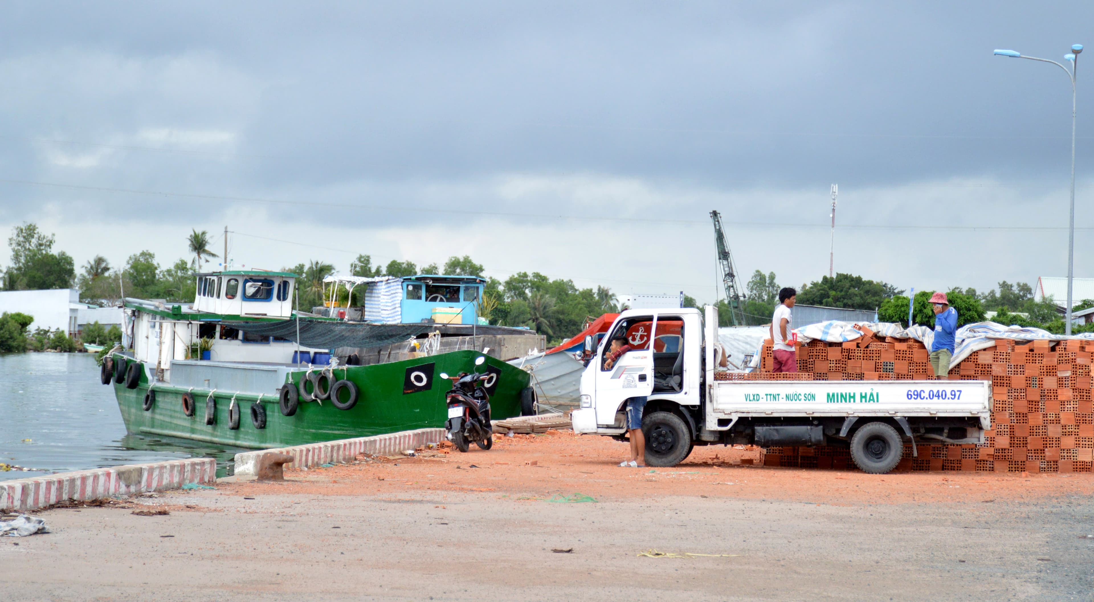 Cảng Cà Mau kinh phí đầu tư gần 150 tỷ đồng hoạt động cầm chừng