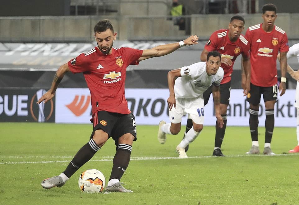 “Quỷ đỏ” chật vật vào bán kết Europa League