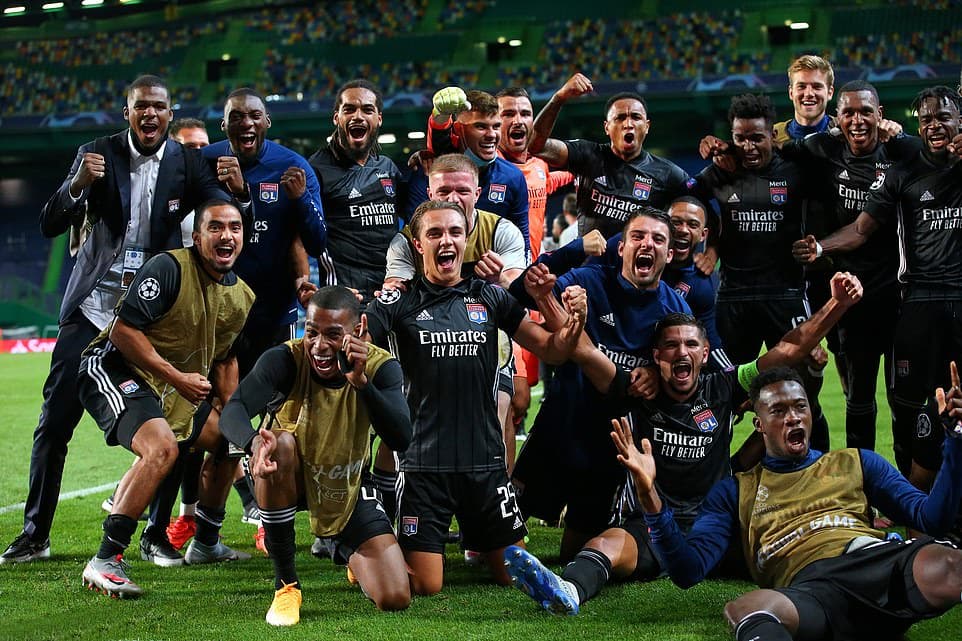 Thắng Man City, Lyon vào bán kết Champions League