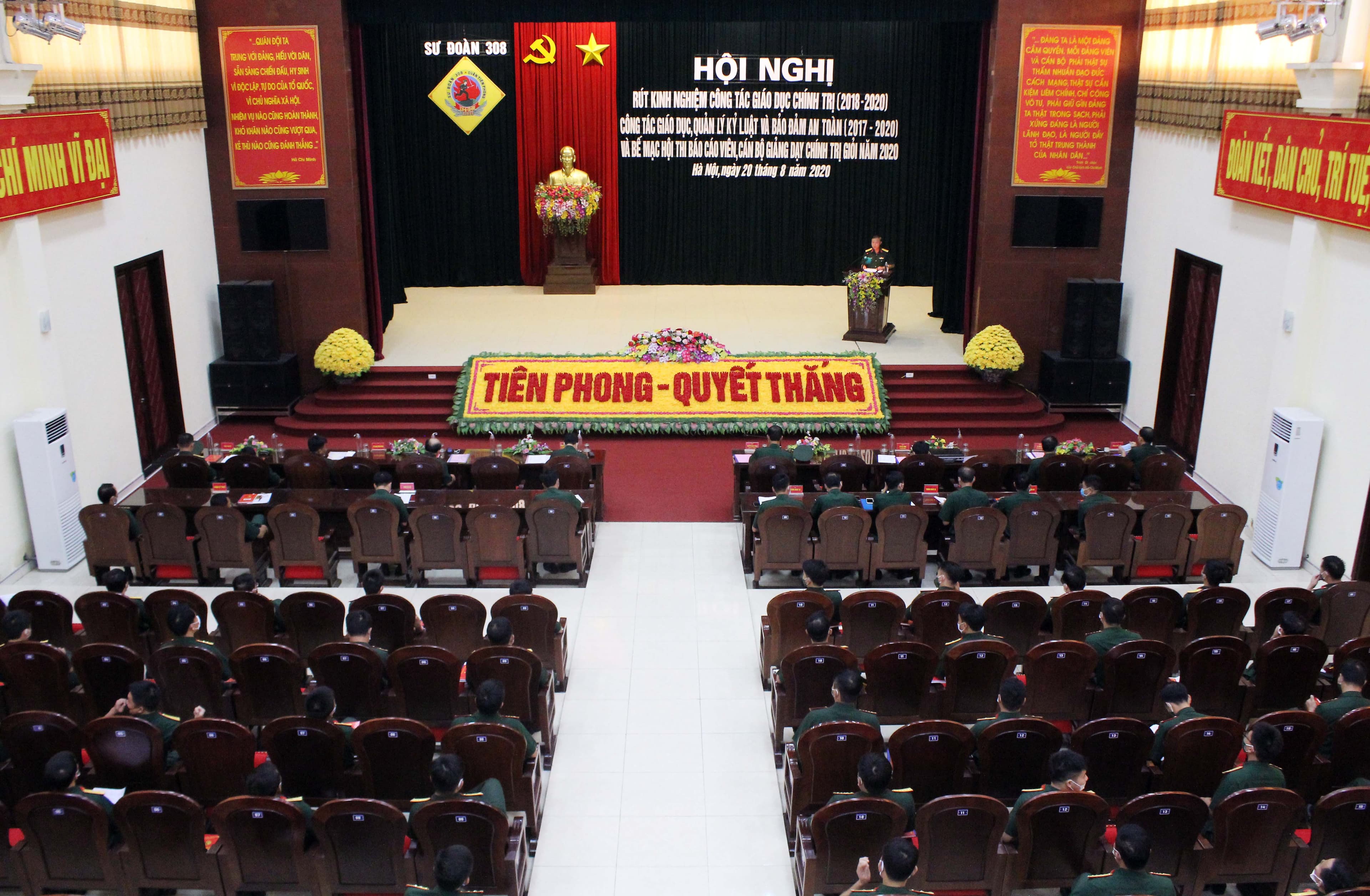 Nhiều biện pháp nâng cao chất lượng công tác giáo dục chính trị, quản lý kỷ luật và bảo đảm an toàn
